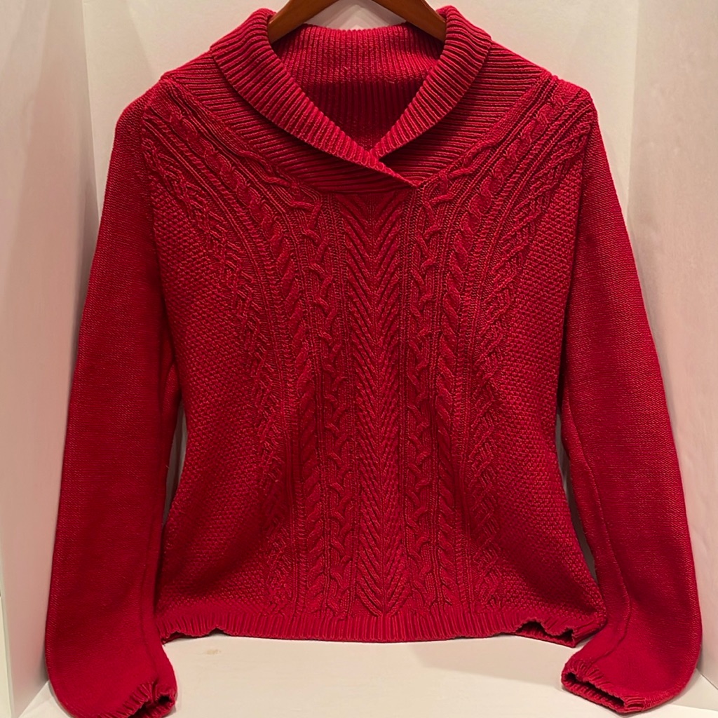Coldwater Creek Ladies Red Cable Knit Cardigan.
